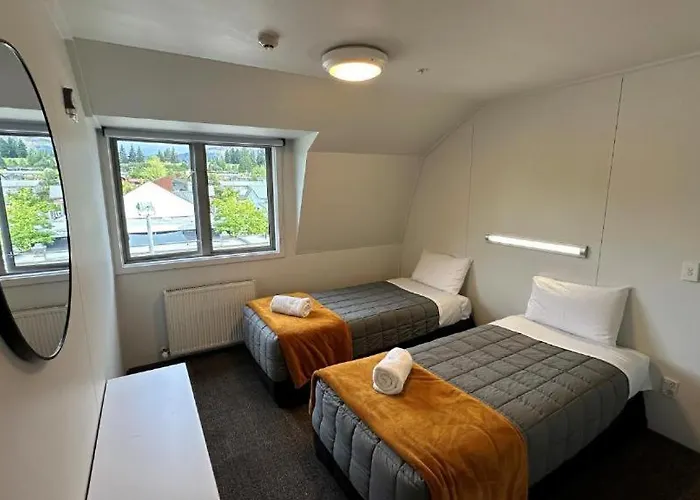 Hostel The Brownston *
